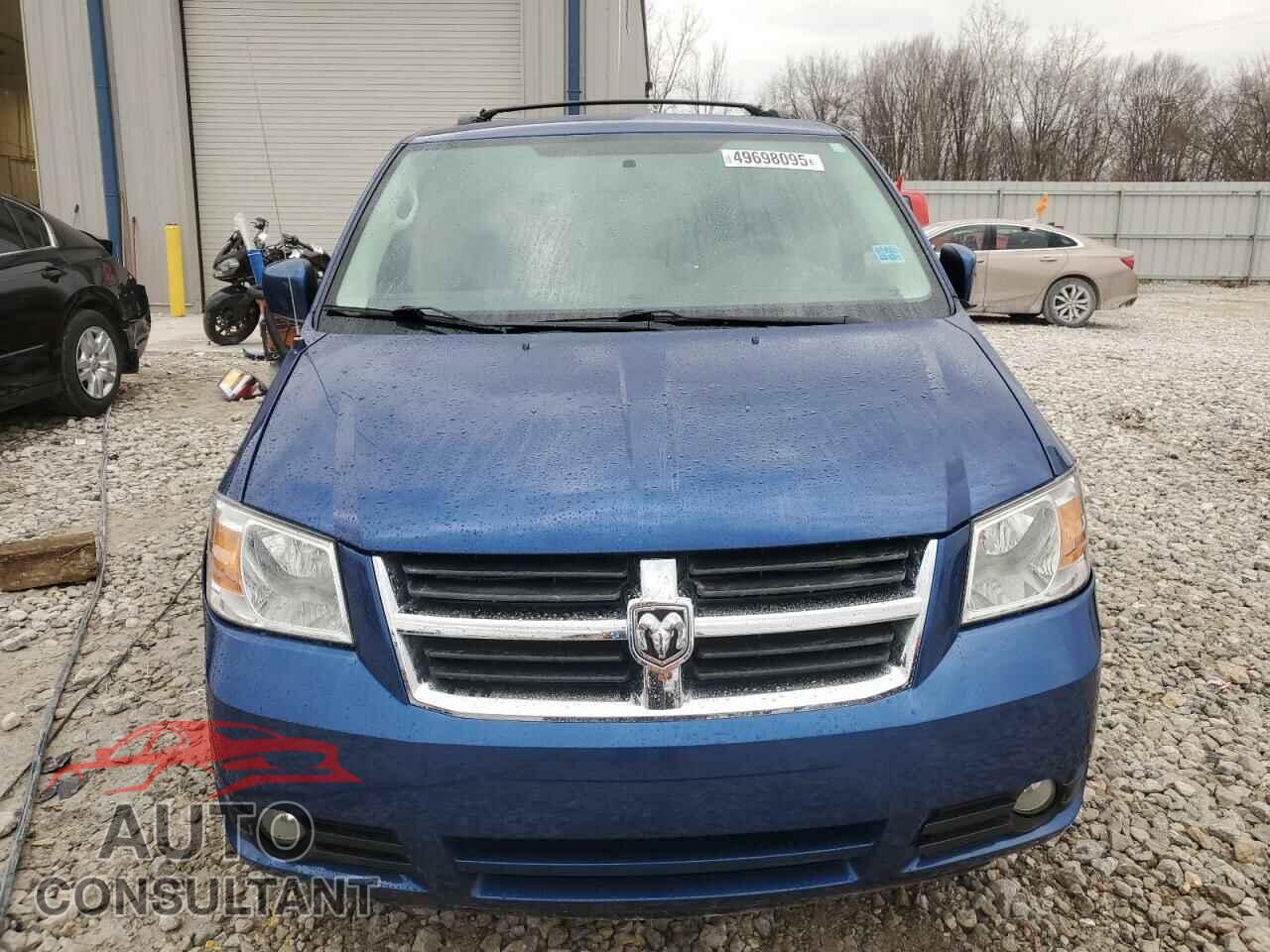 DODGE CARAVAN 2010 - 2D4RN5D13AR139347