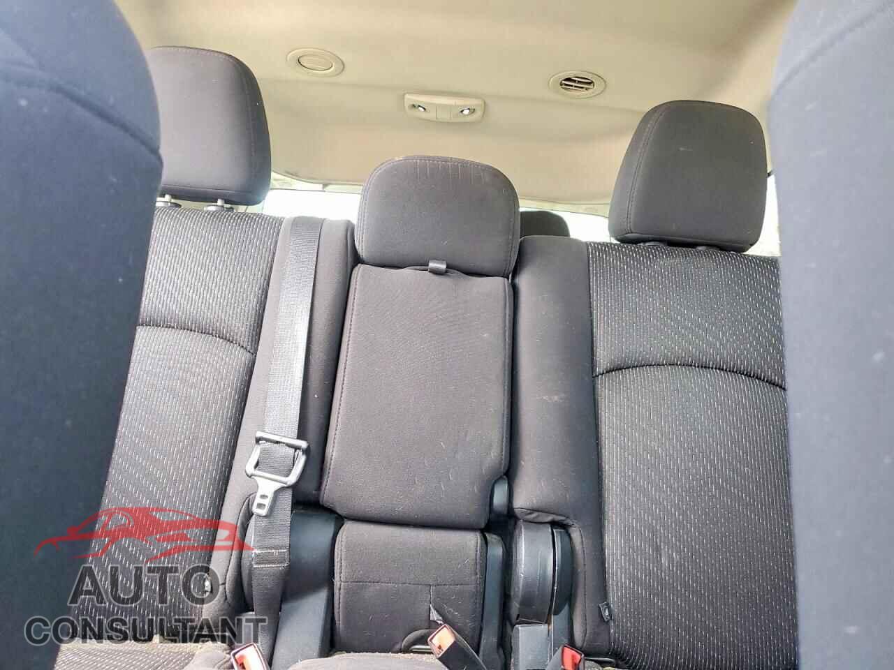 DODGE JOURNEY 2013 - 3C4PDCCG2DT643021