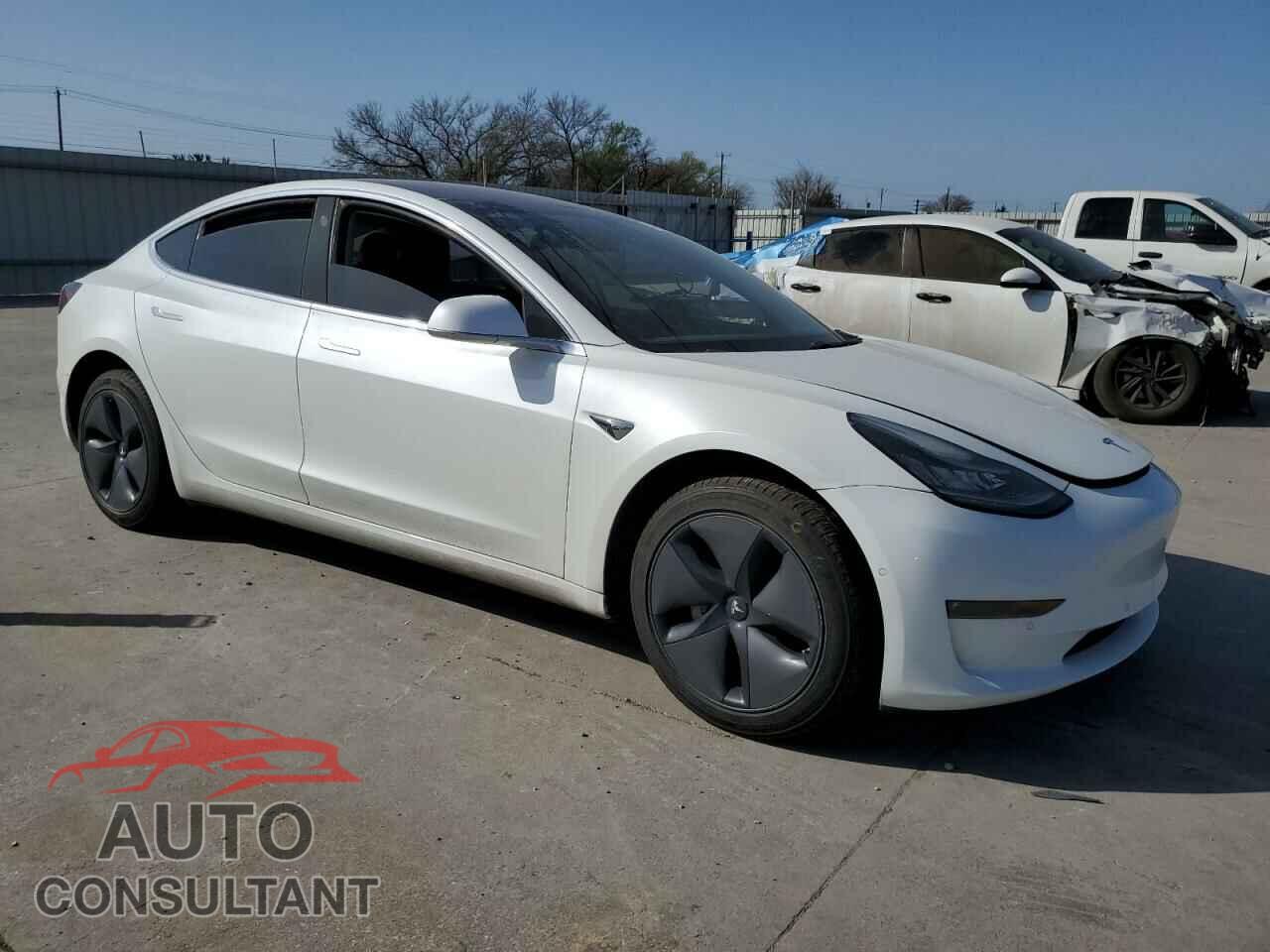 TESLA MODEL 3 2018 - 5YJ3E1EA5JF035285