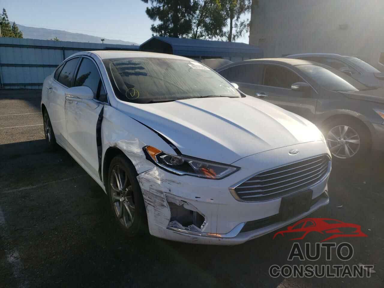FORD FUSION 2019 - 3FA6P0CD0KR237908