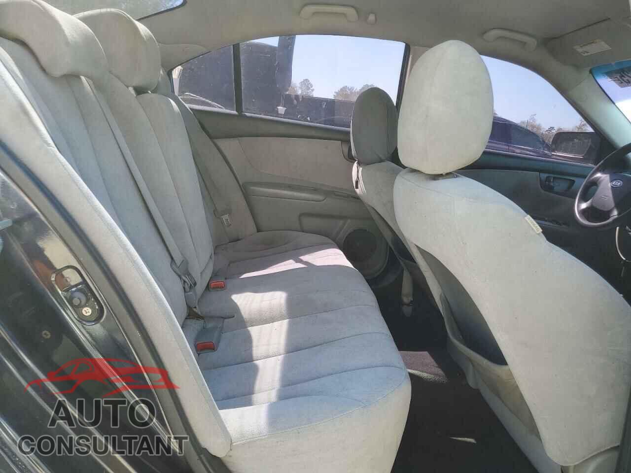 KIA OPTIMA 2010 - KNAGG4A86A5431403