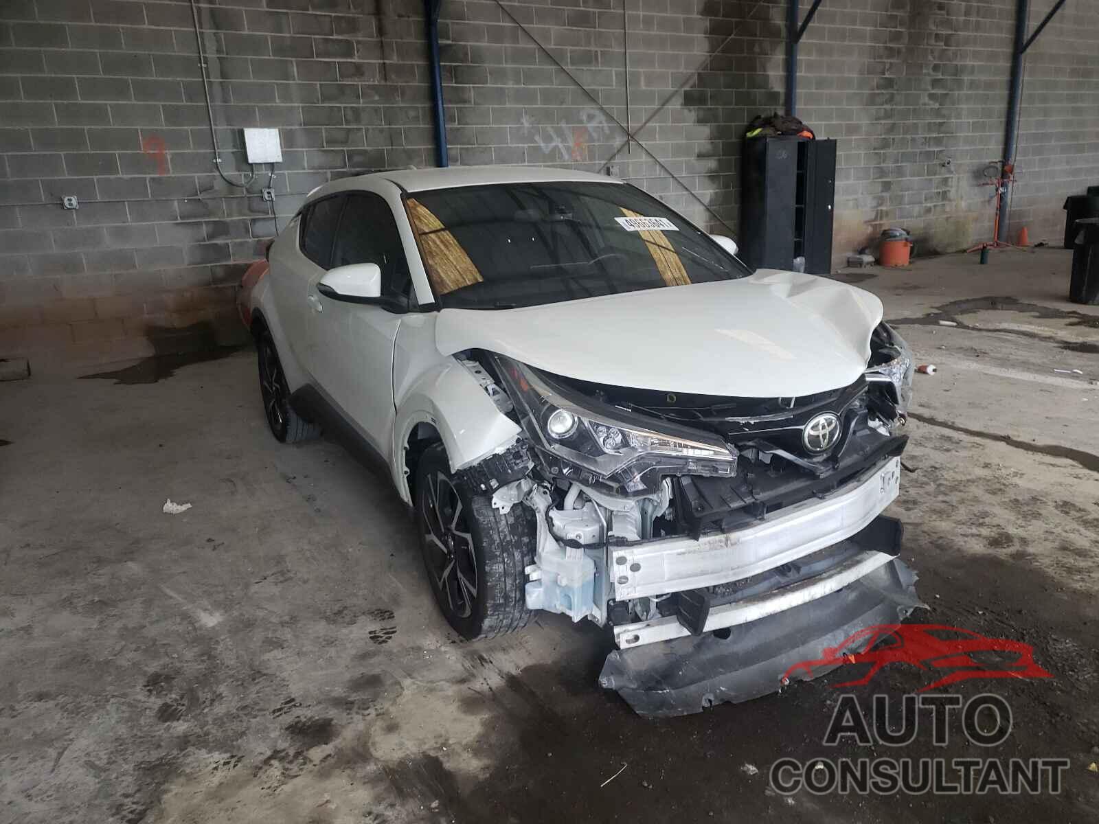 TOYOTA C-HR 2018 - NMTKHMBX0JR031507