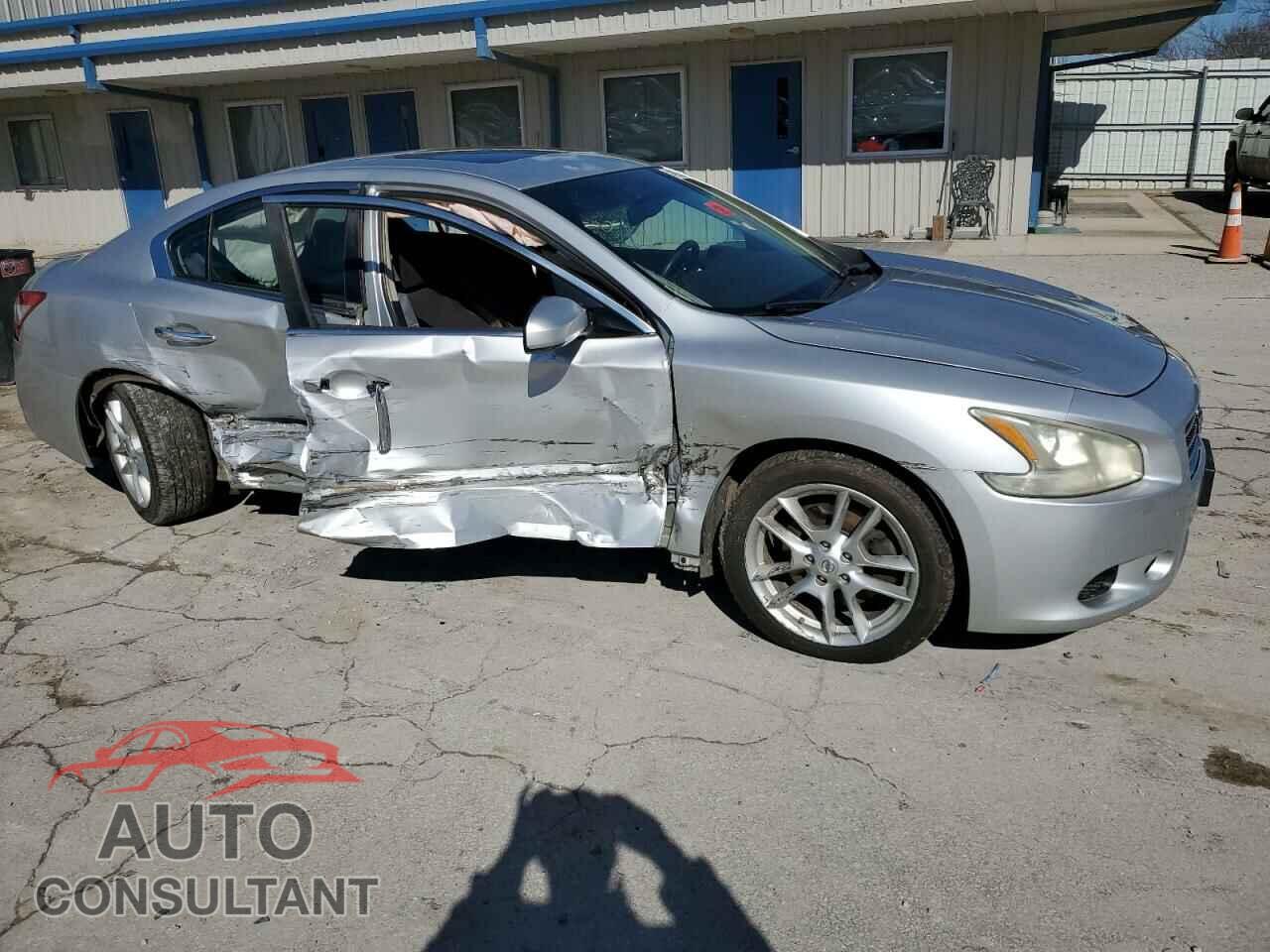 NISSAN MAXIMA 2011 - 1N4AA5AP2BC830268
