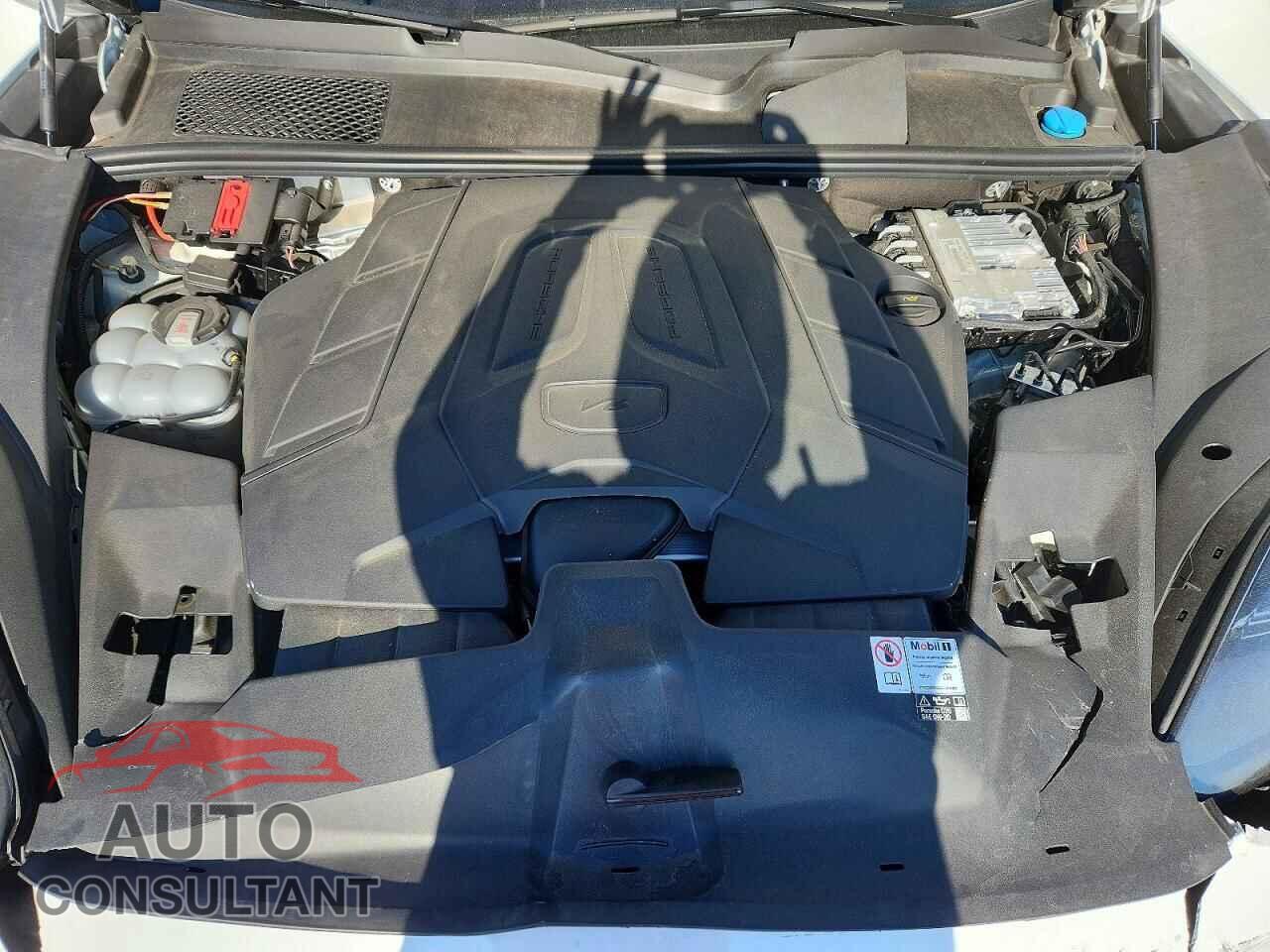 PORSCHE CAYENNE 2024 - WP1BA2AY6RDA54574