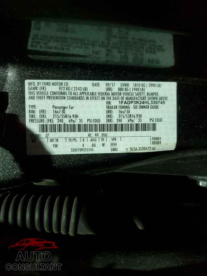FORD FOCUS 2017 - 1FADP3K24HL339745