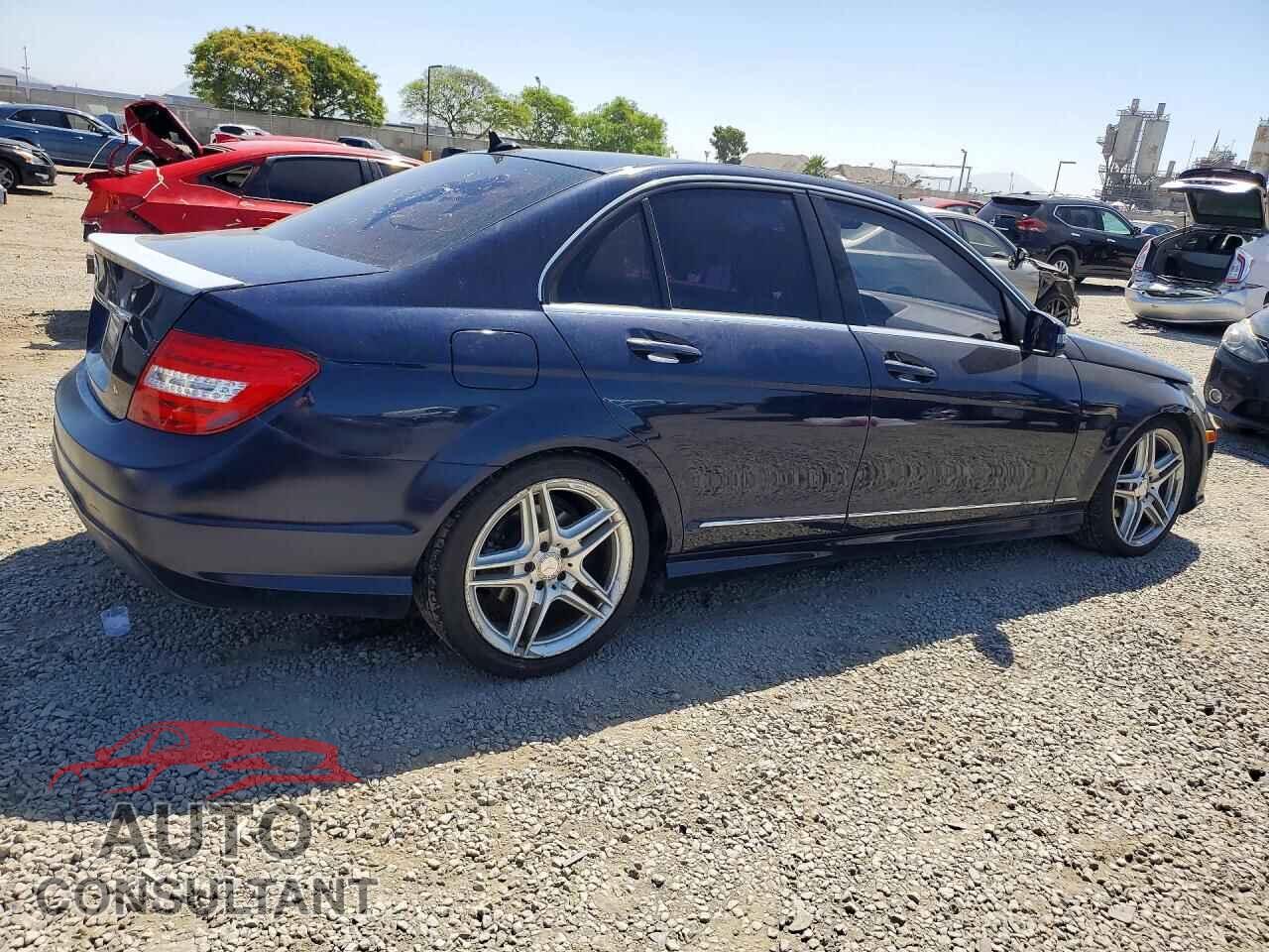 MERCEDES-BENZ C-CLASS 2013 - WDDGF4HB4DA854764