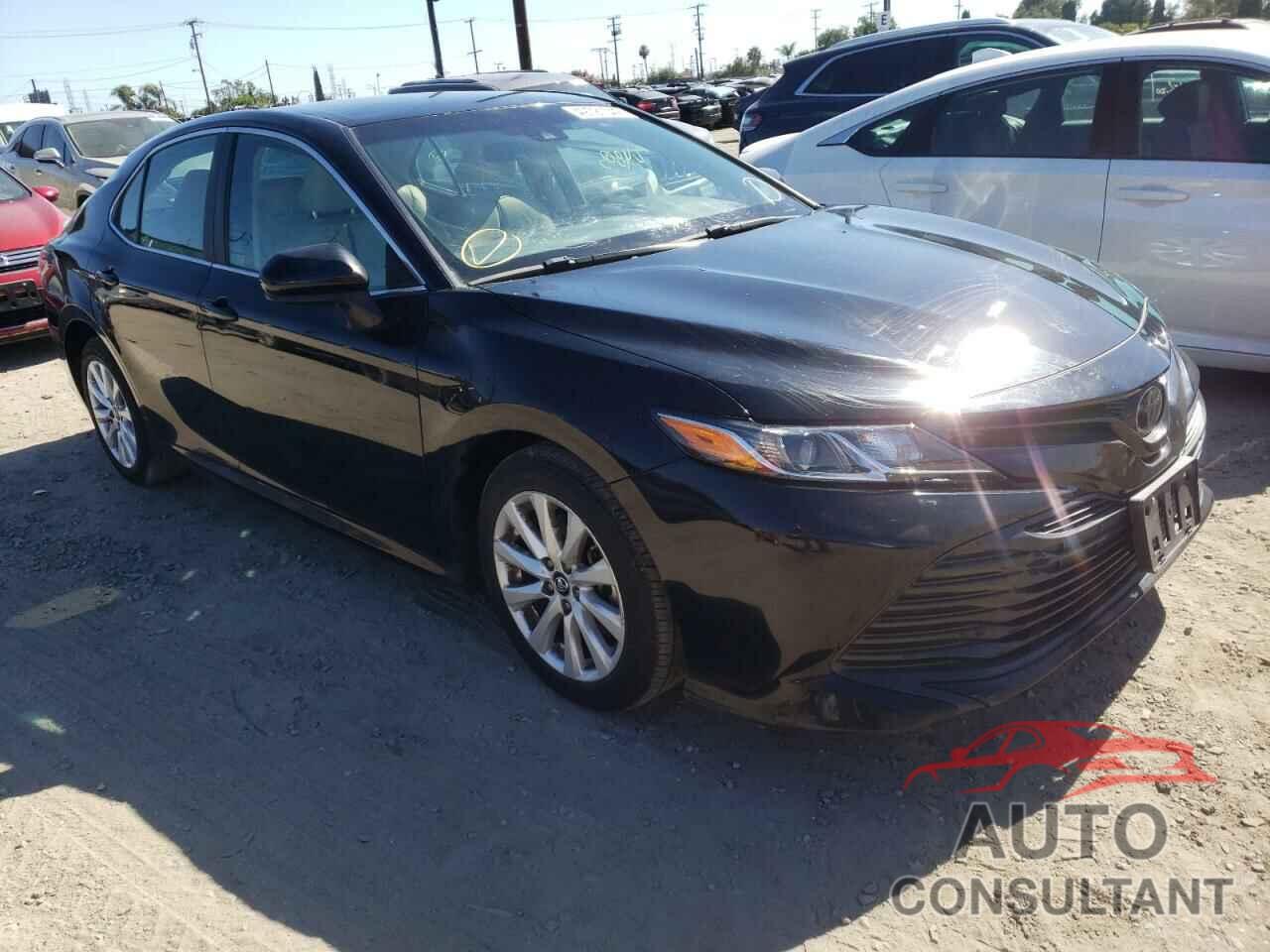 TOYOTA CAMRY 2018 - 4T1B11HKXJU634665
