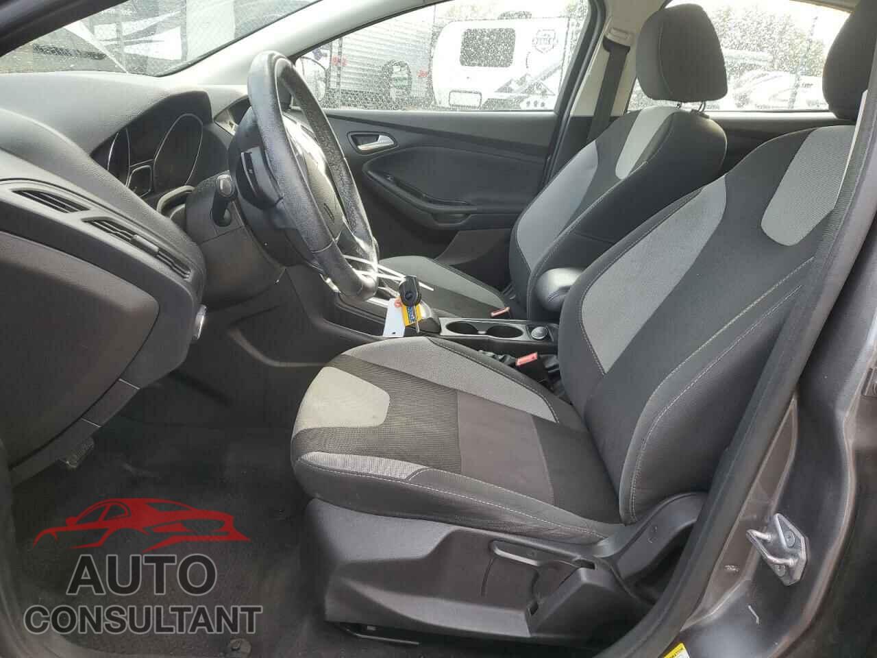 FORD FOCUS 2014 - 1FADP3K27EL350671