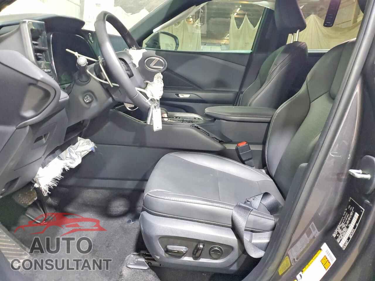 LEXUS UNKNOWN 2024 - 5TDAAAA66RS011475
