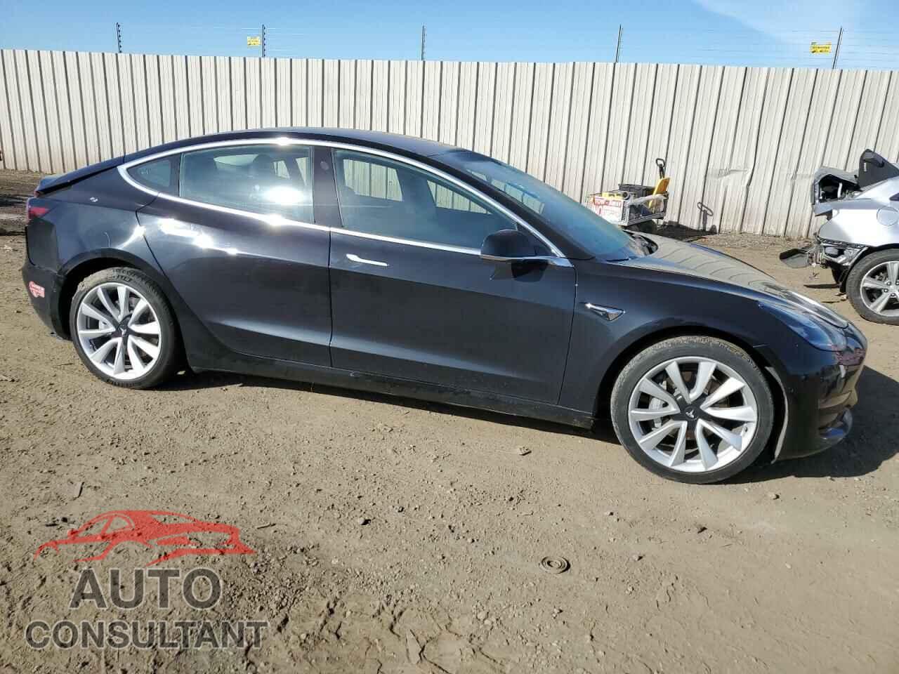 TESLA MODEL 3 2018 - 5YJ3E1EA4JF092688