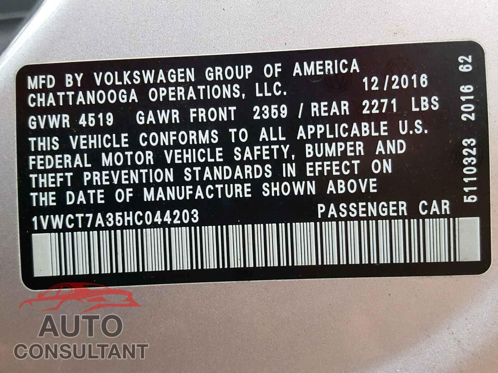 VOLKSWAGEN PASSAT 2017 - 1VWCT7A35HC044203