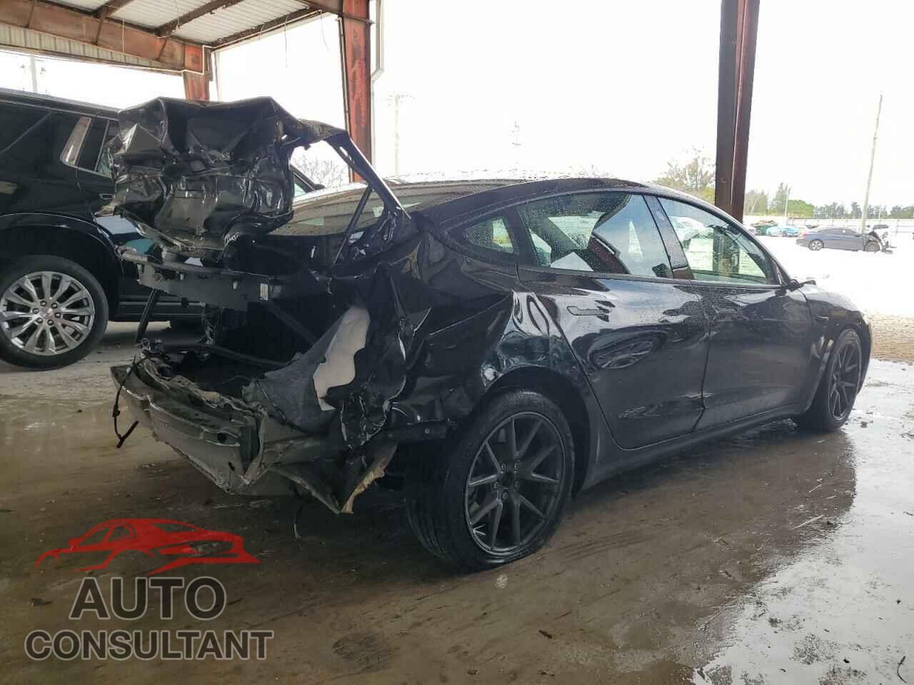 TESLA MODEL 3 2023 - 5YJ3E1EA0PF453133