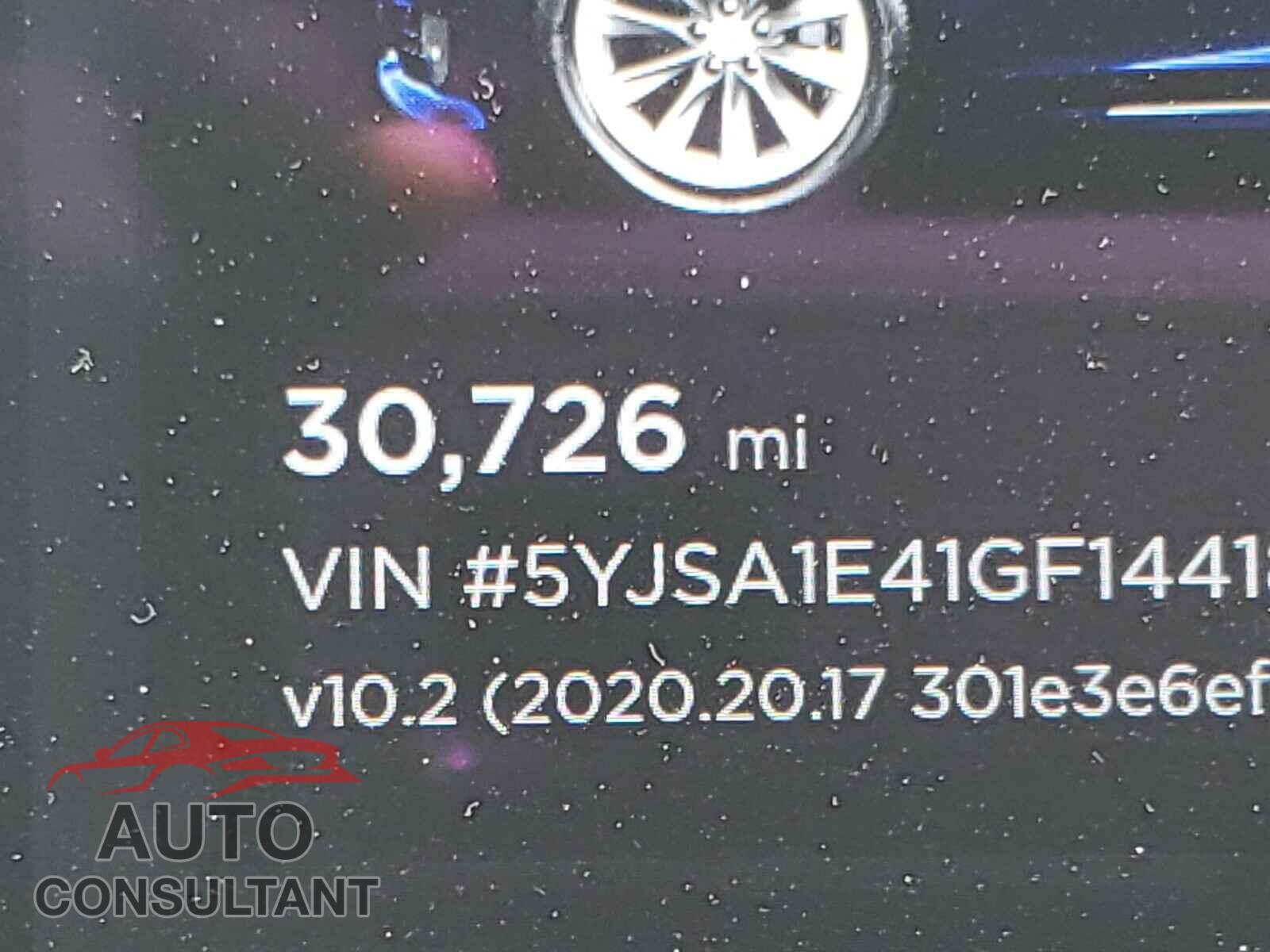 TESLA MODEL S 2016 - 5YJSA1E41GF144188