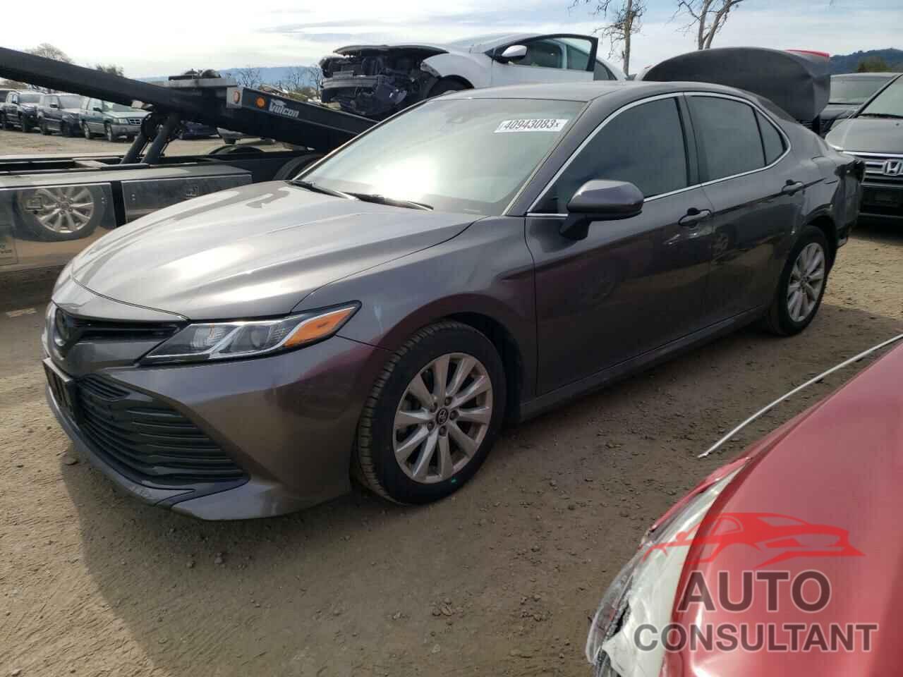 TOYOTA CAMRY 2018 - 4T1B11HKXJU627179