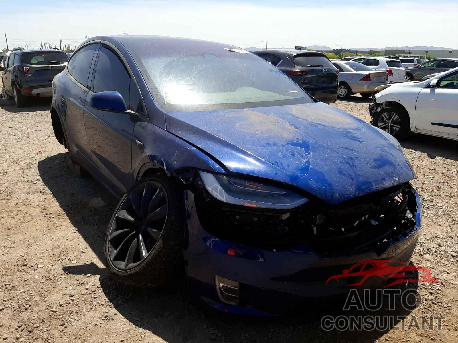 TESLA MODEL X 2020 - 5YJXCBE27LF239658