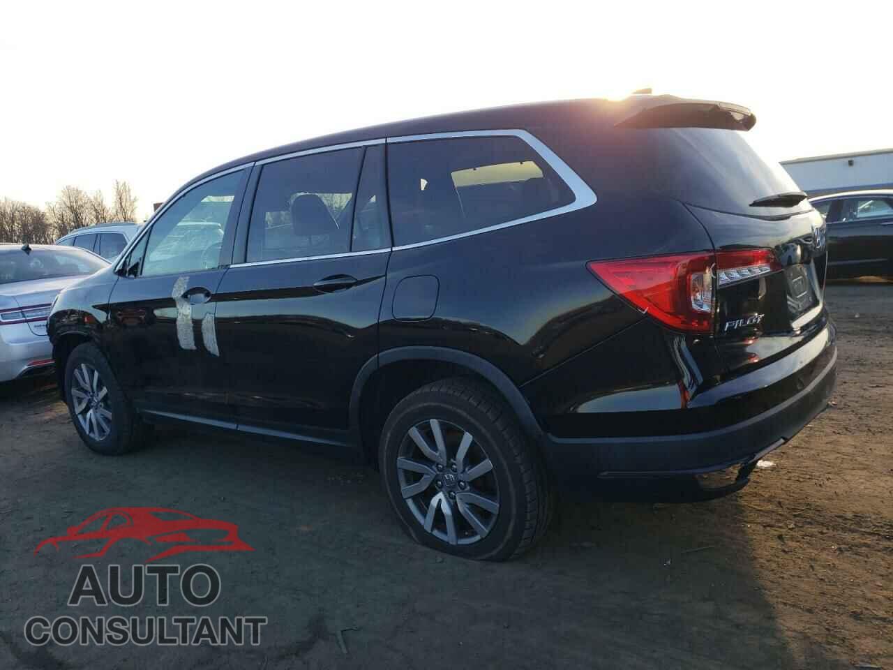 HONDA PILOT 2019 - 5FNYF6H44KB022034