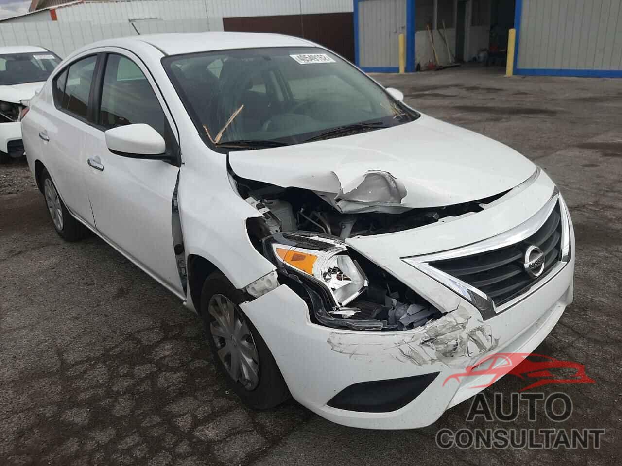NISSAN VERSA 2018 - 3N1CN7AP6JL845056