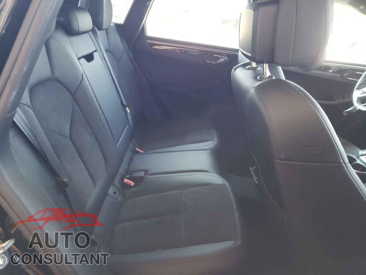 PORSCHE MACAN 2017 - WP1AB2A57HLB13151
