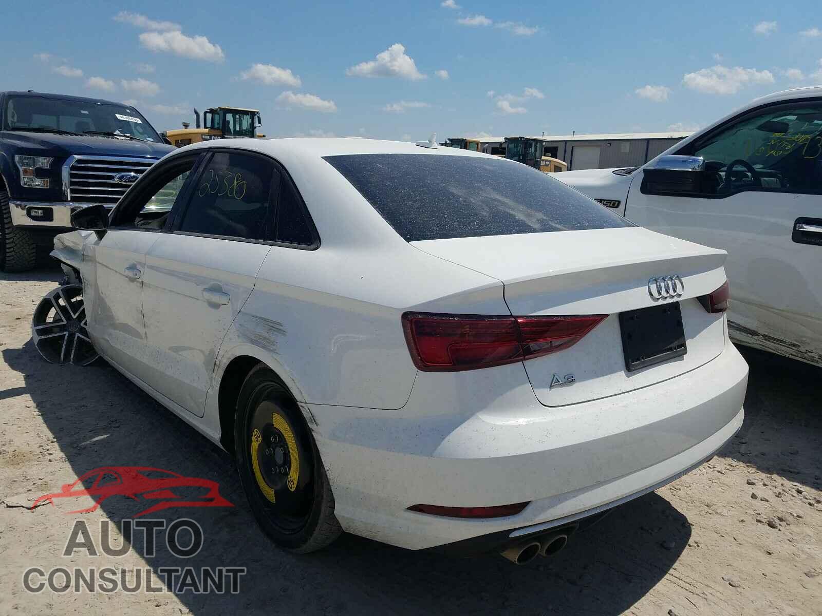AUDI A3 2018 - WAUAUGFF5J1094544
