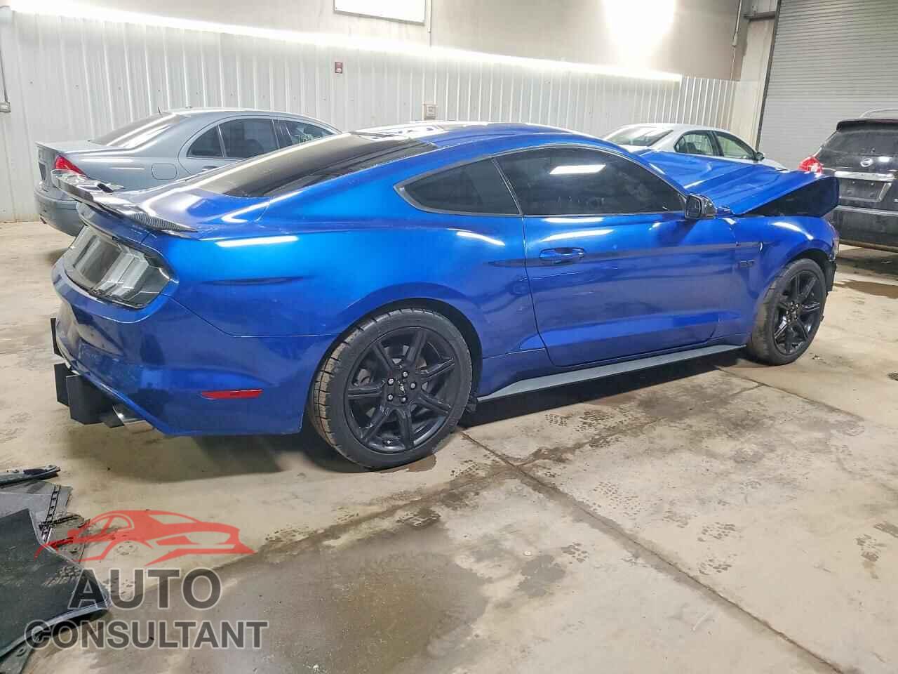 FORD MUSTANG 2017 - 1FA6P8CF3H5306151