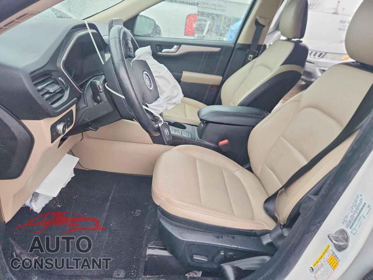 FORD ESCAPE 2020 - 1FMCU9H64LUA53372