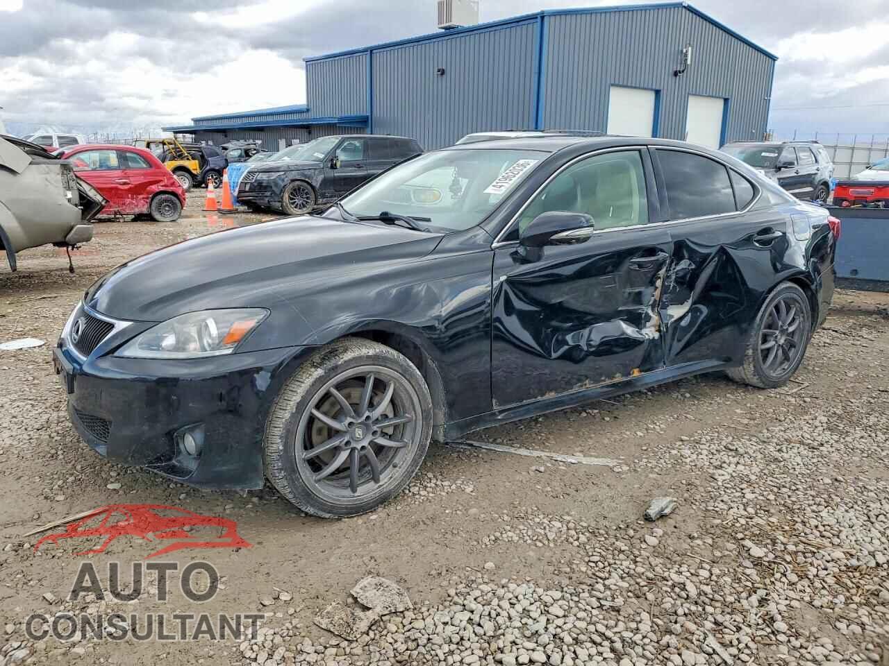 LEXUS IS 2012 - JTHCF5C20C5055933