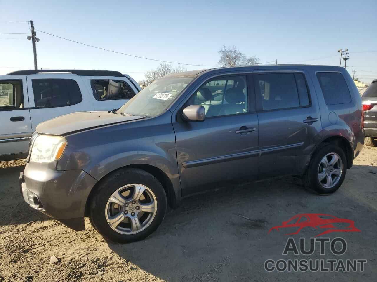 HONDA PILOT 2015 - 5FNYF3H5XFB013304