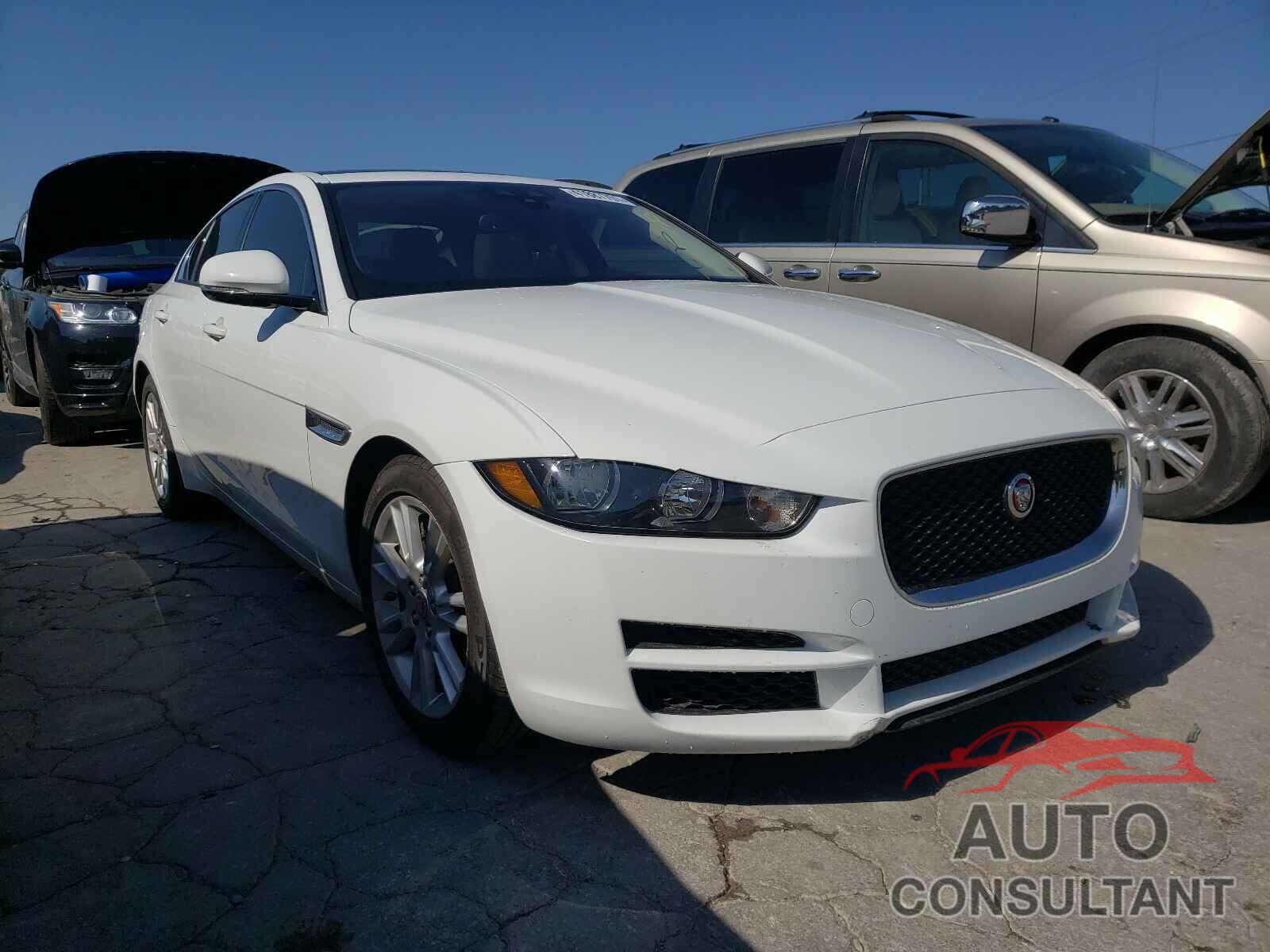 JAGUAR XE 2018 - SAJAJ4FX8JCP21956