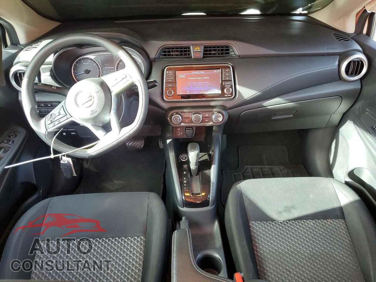 NISSAN VERSA 2021 - 3N1CN8DV0ML857319