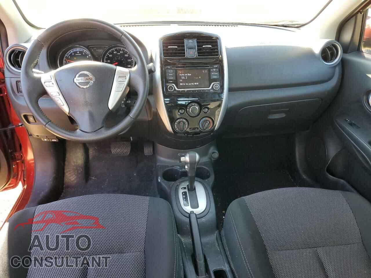 NISSAN VERSA 2017 - 3N1CN7AP1HL890884