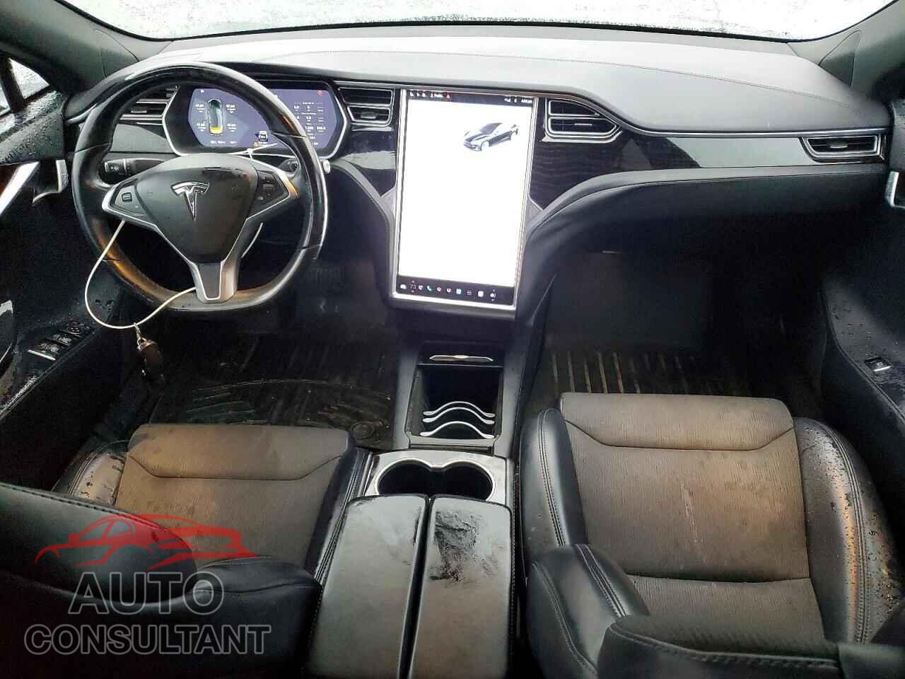 TESLA MODEL S 2017 - 5YJSA1E24HF210541