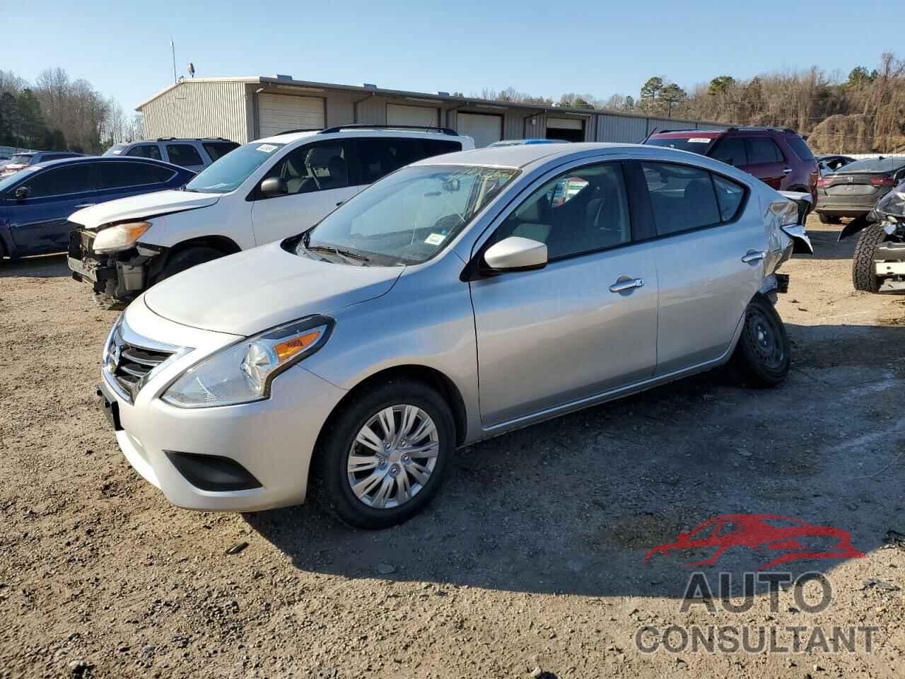 NISSAN VERSA 2019 - 3N1CN7AP5KL839380