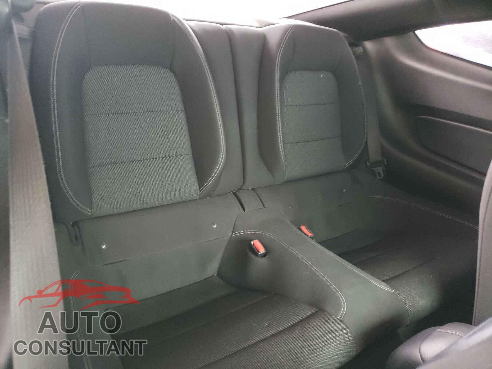 FORD MUSTANG 2016 - 1FA6P8AMXG5220612