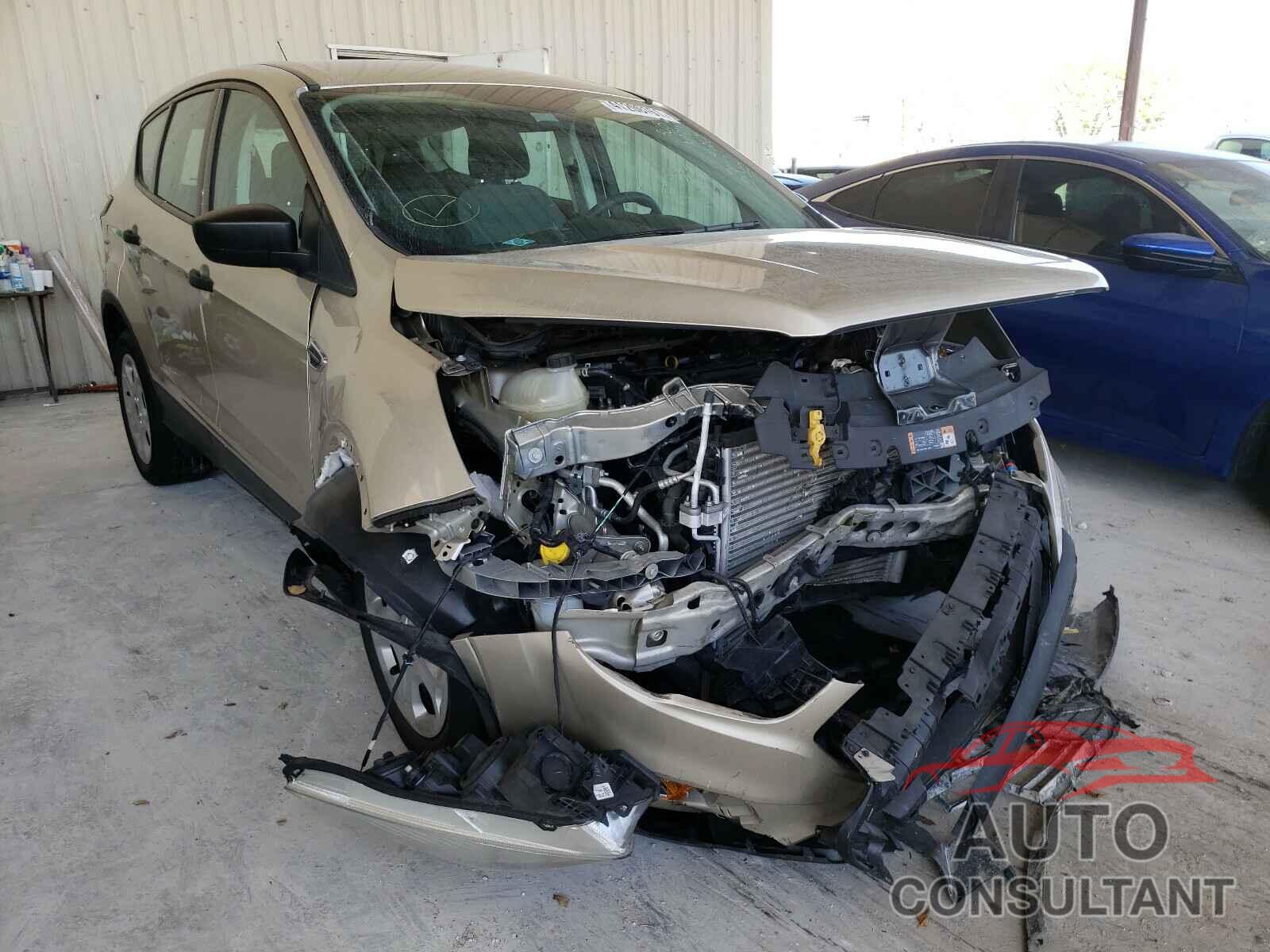 FORD ESCAPE 2017 - 1FMCU0F7XHUE12822