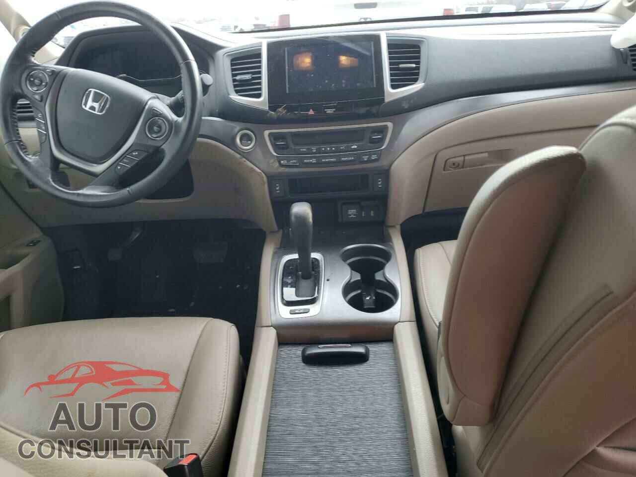 HONDA PILOT 2018 - 5FNYF6H58JB046490
