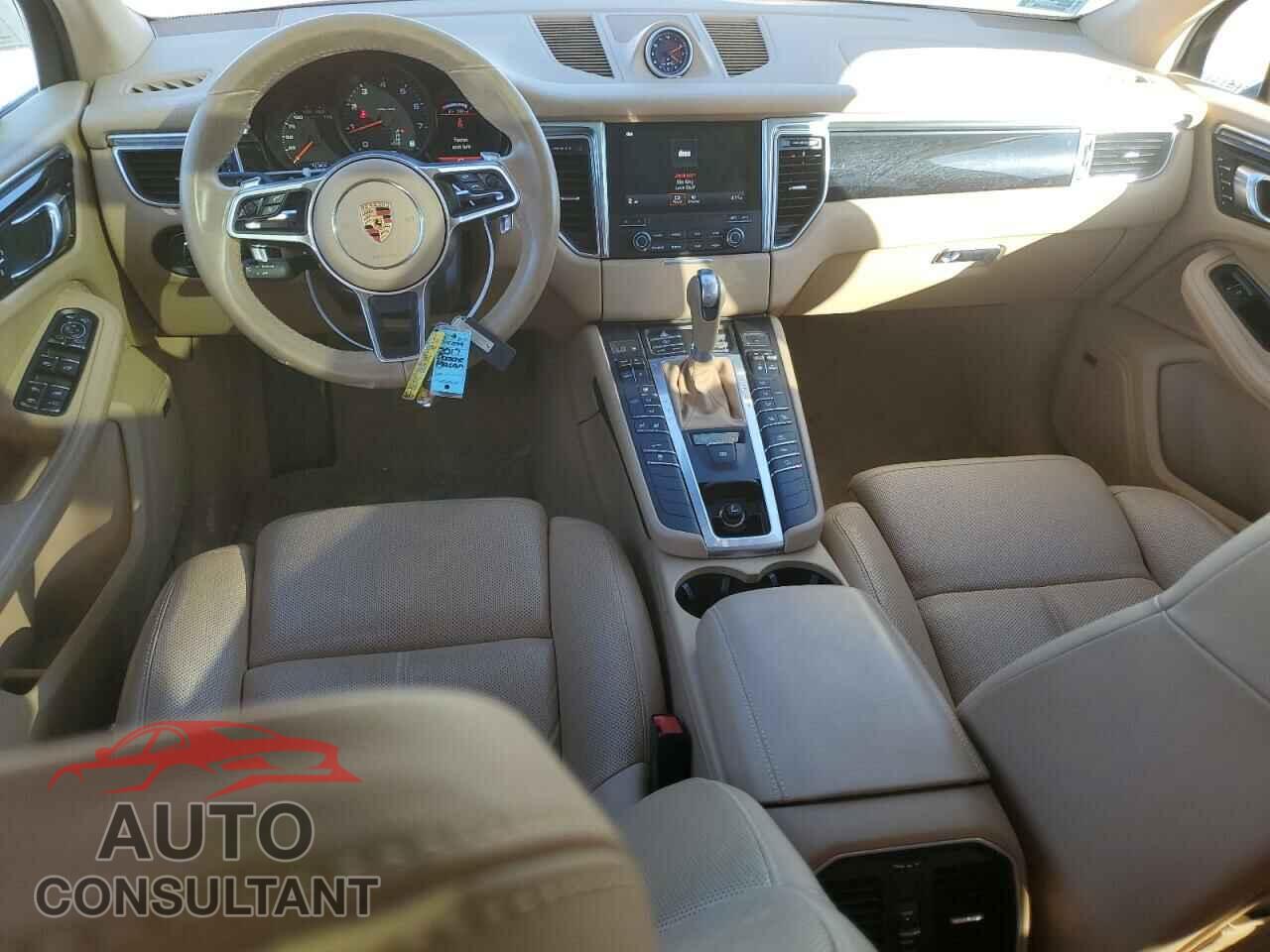 PORSCHE MACAN 2017 - WP1AA2A53HLB04207