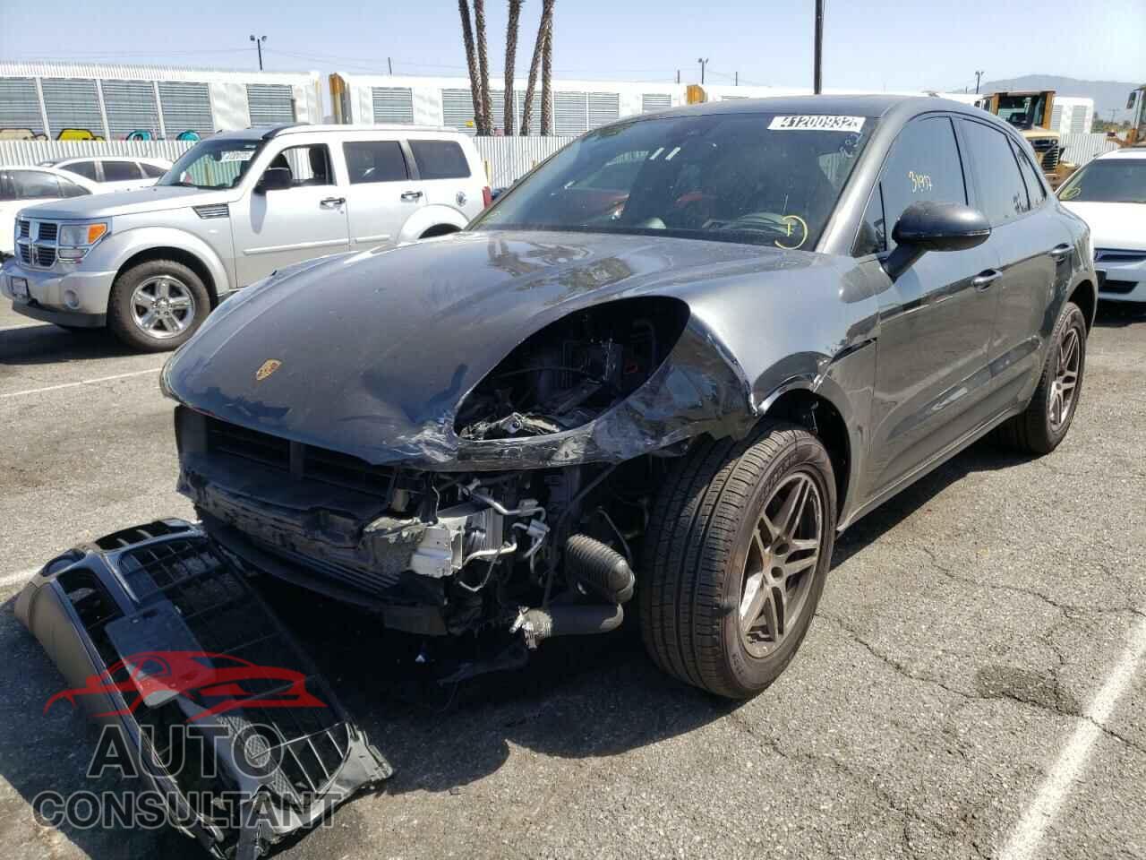 PORSCHE MACAN 2018 - WP1AA2A59JLB12821