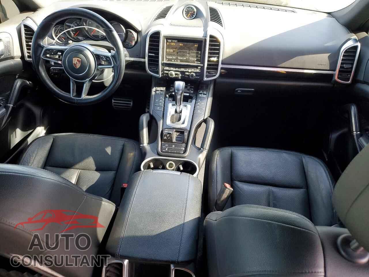 PORSCHE CAYENNE 2015 - WP1AB2A23FLA56353