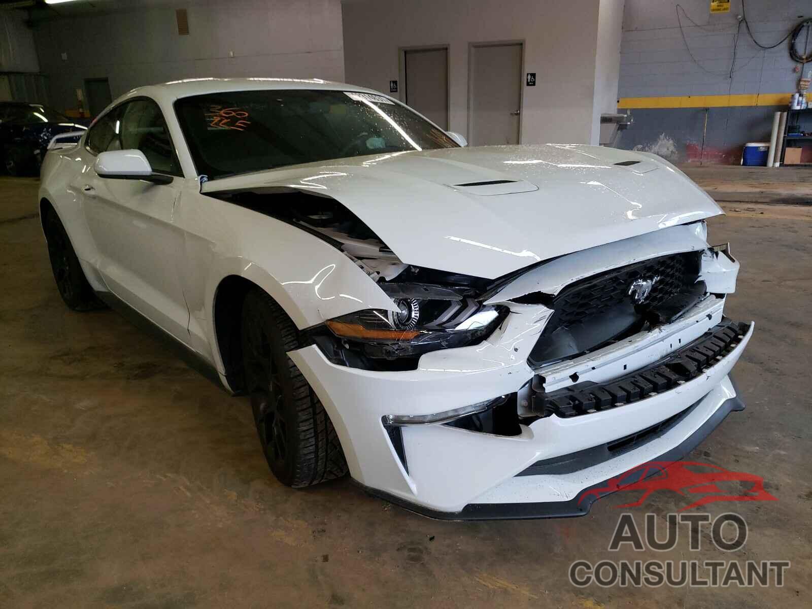FORD MUSTANG 2018 - 1FA6P8TH9J5182877