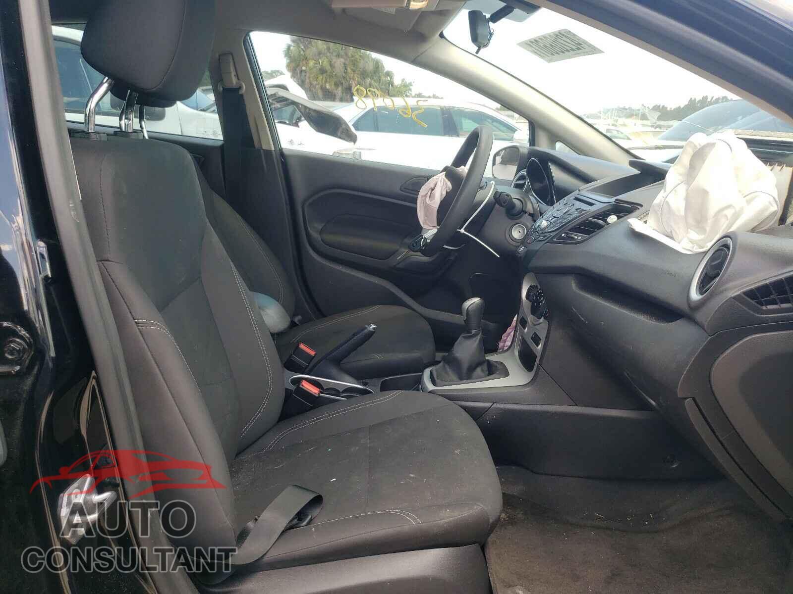 FORD FIESTA 2017 - 3FADP4EJ7HM147923