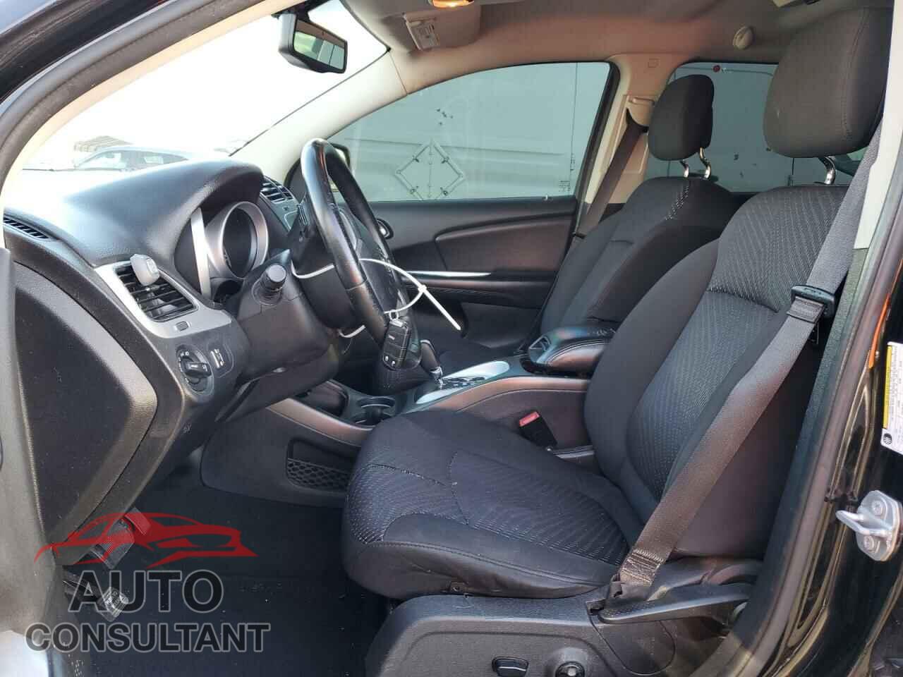 DODGE JOURNEY 2017 - 3C4PDCBB3HT580524