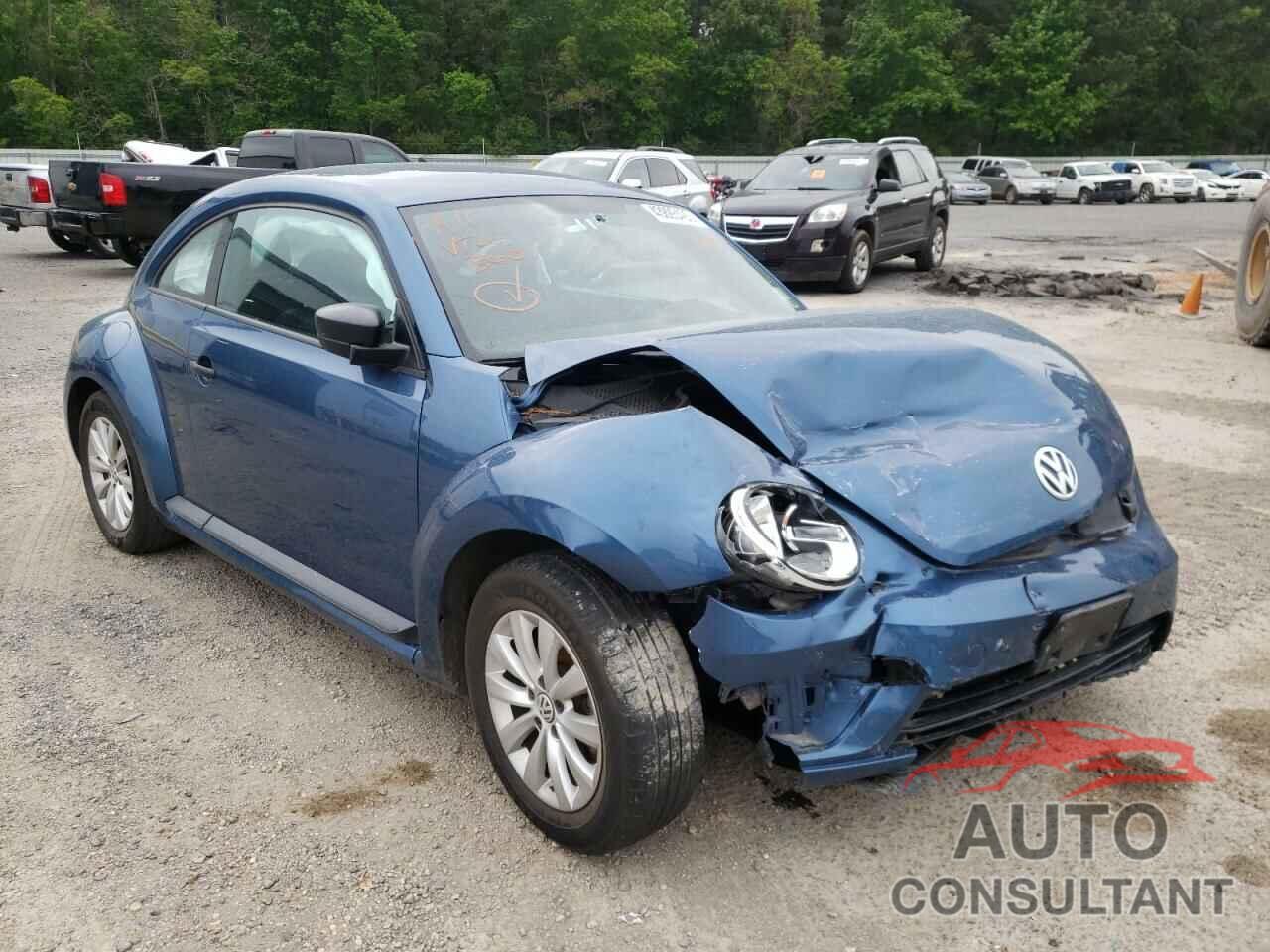 VOLKSWAGEN BEETLE 2018 - 3VWFD7ATXJM716609