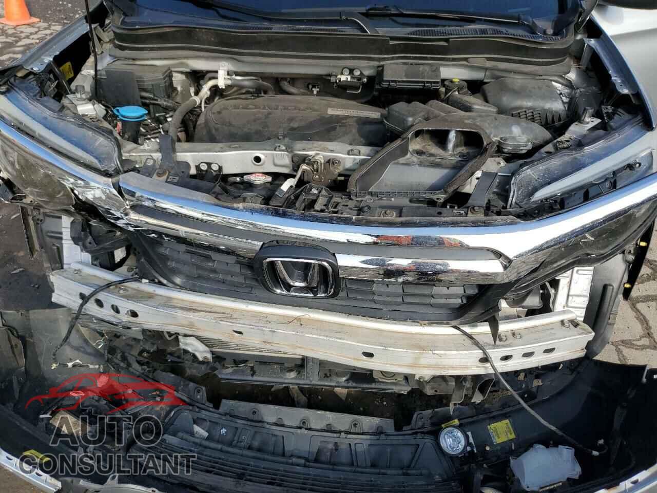 HONDA RIDGELINE 2017 - 5FPYK2F67HB010002