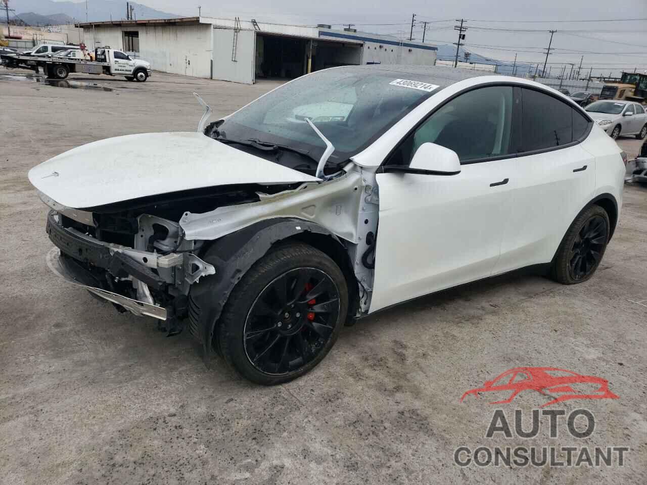 TESLA MODEL Y 2020 - 5YJYGDEF3LF057320