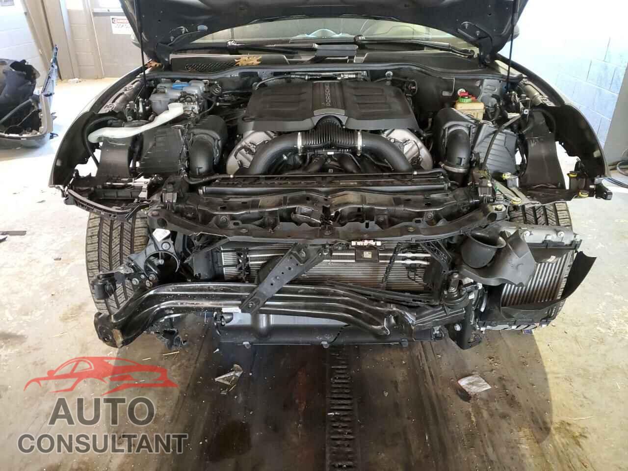 PORSCHE CAYENNE 2017 - WP1AB2A21HLA53258