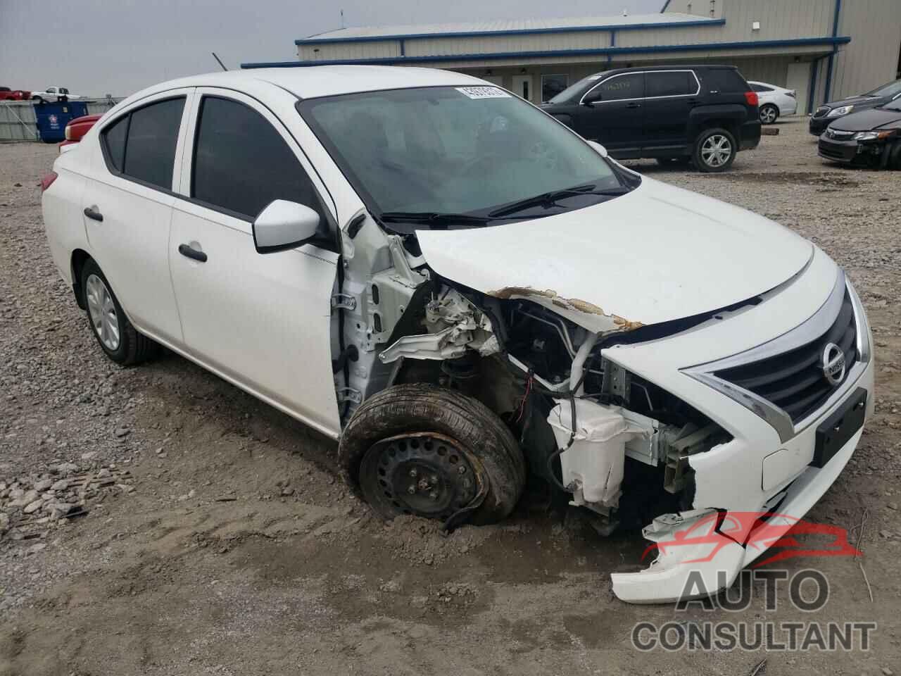 NISSAN VERSA 2017 - 3N1CN7AP8HL807774