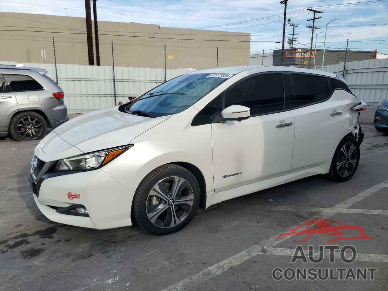 NISSAN LEAF 2018 - 1N4AZ1CPXJC305617