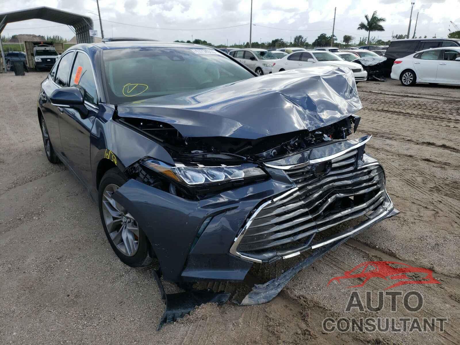 TOYOTA AVALON 2020 - 4T1AZ1FB3LU047346