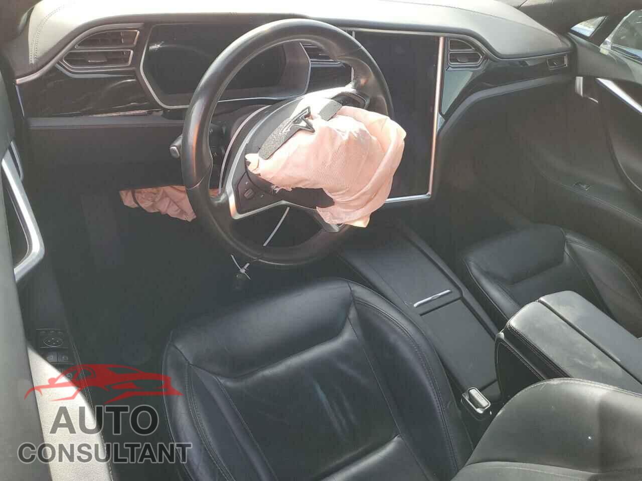 TESLA MODEL S 2016 - 5YJSA1E10GF156984