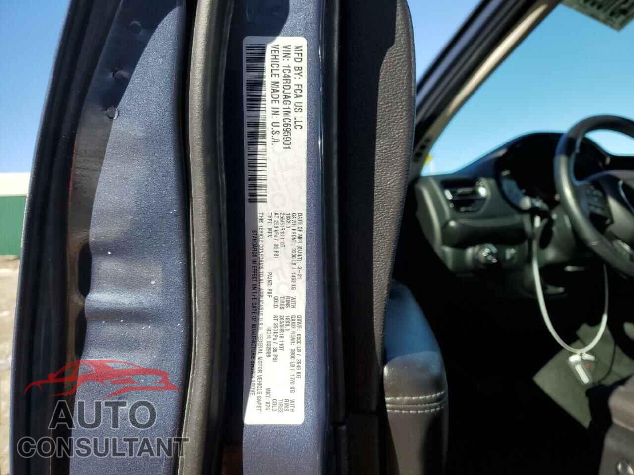 DODGE DURANGO 2021 - 1C4RDJAG1MC695901